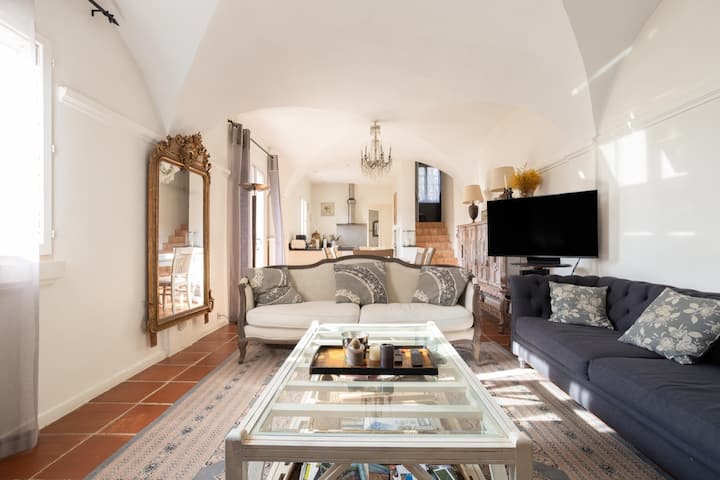 Elegant Authentic Provencal "Mas". 13m Pool. 8 Pax - Fayence