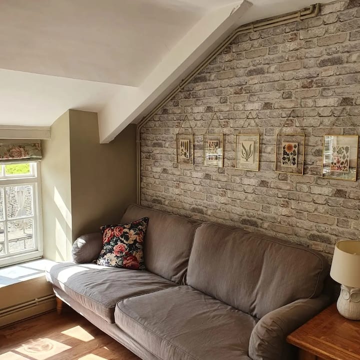 Woods Cafe Holiday Flat - Bodmin