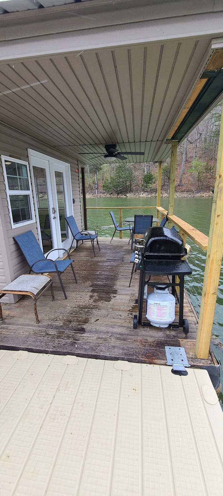 houseboats for rent on norris lake | remodeled abode with air conditioning