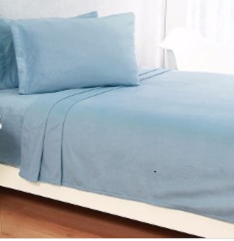 Lovely new and comfortable house