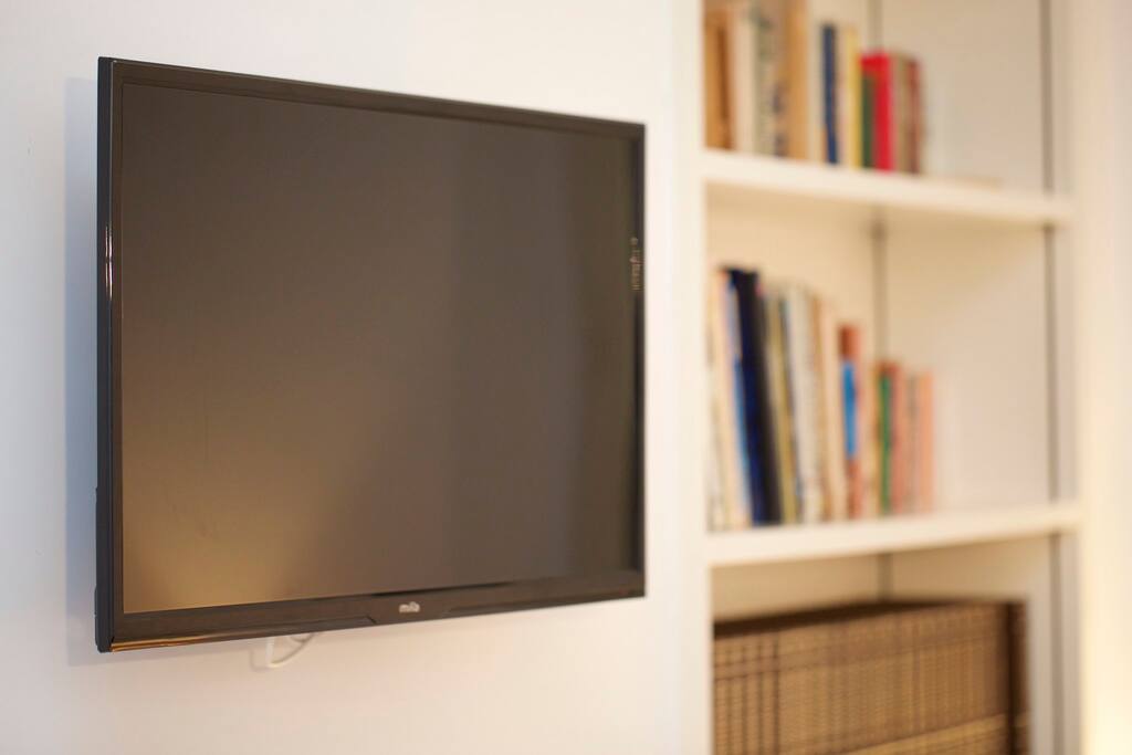 TV