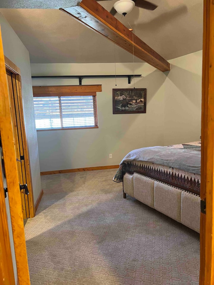 საძინებელი 3