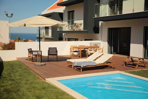 Top Airbnb: Private Pool. Walk to Beach&Town. Family-Friendly! in Ericeira