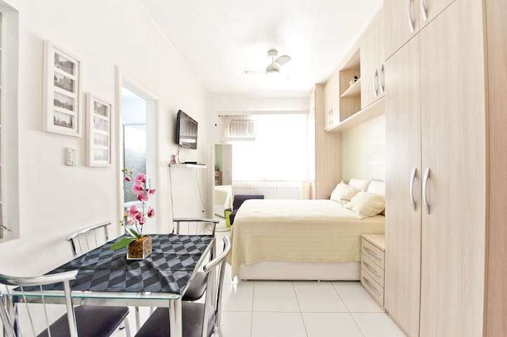 Nice, cozy apartment in Botafogo