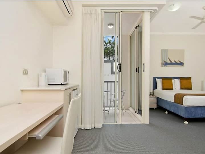 საძინებელი 1