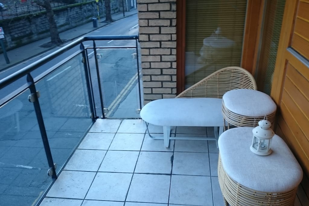 balcony