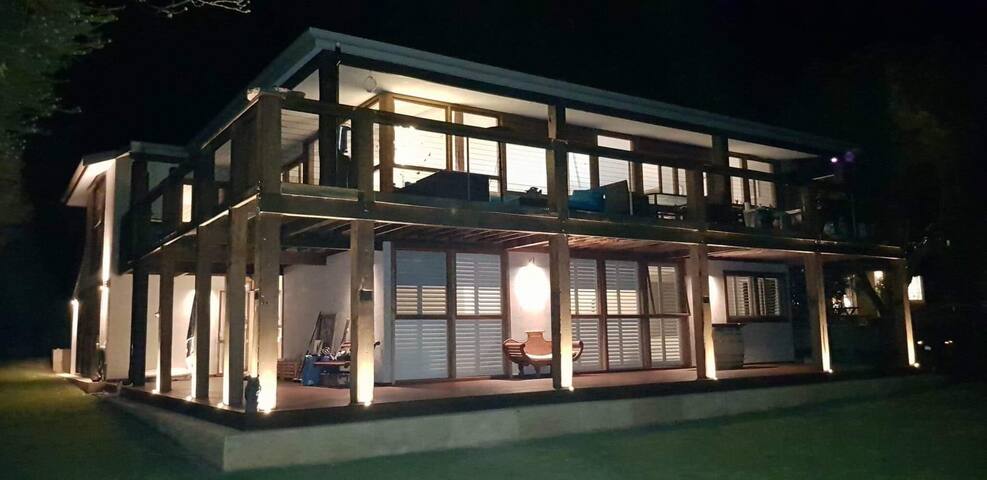 Eagle Bay Home Very close to beach suit 2 Family gallery image 2