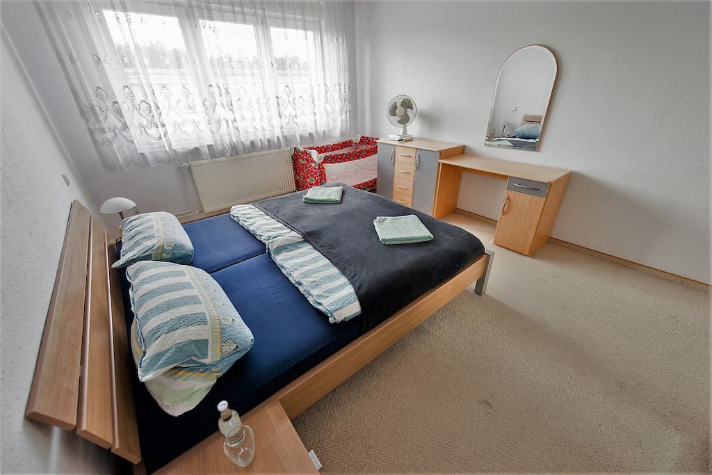 Hauptschlafzimmer,Master bedroom.sypialnia 1
