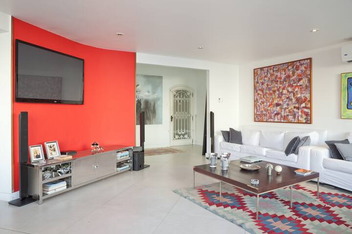 bestluxuryflat4kingroomsupto13 gallery image 4