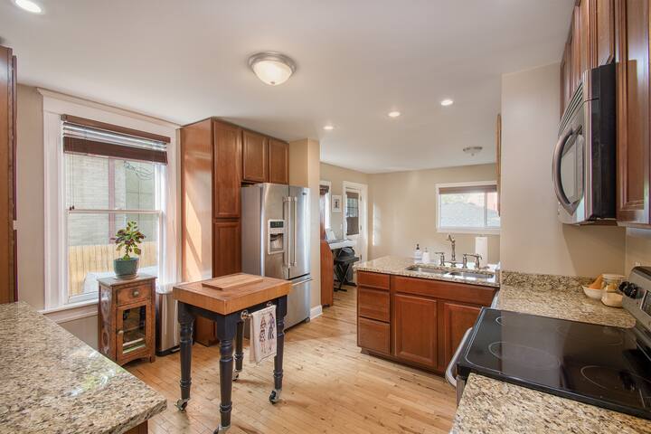 Apartamento luminoso espacioso de 2 dormitorios cerca de City Park - Airbnb