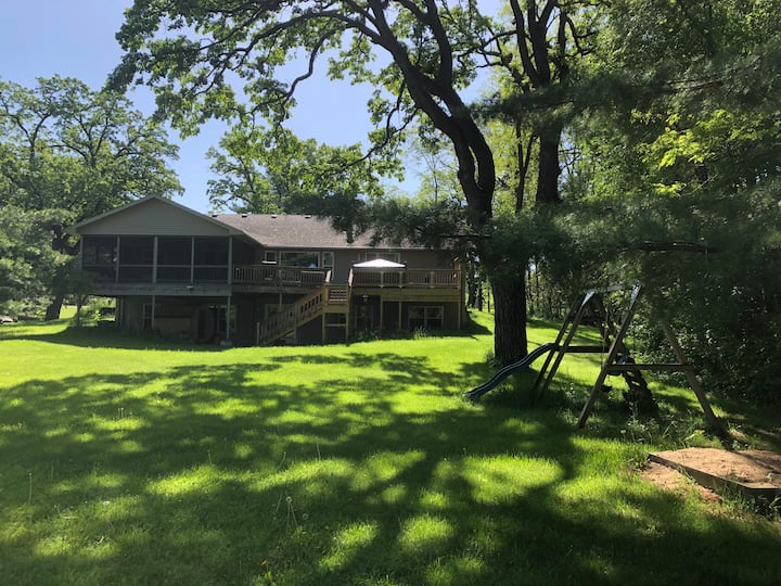 Pardeeville Vacation Rentals & Homes Wisconsin, United States Airbnb