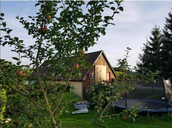 1 American Diner Apartments for Rent in Steinbach am Wald, Bayern