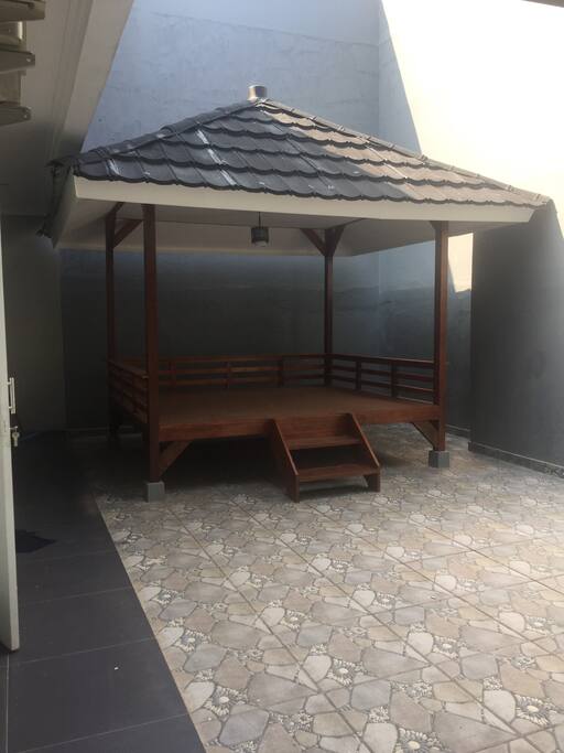 Gazebo rear side