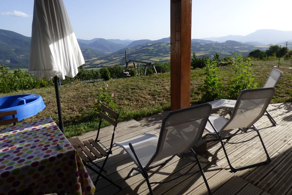 La terrasse avec vue panoramique