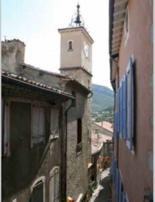 Vue de l'une des chambre / View from one of the bedroom