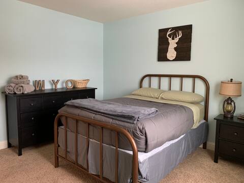 The Laramie Express - Perfect for a Laramie stay!