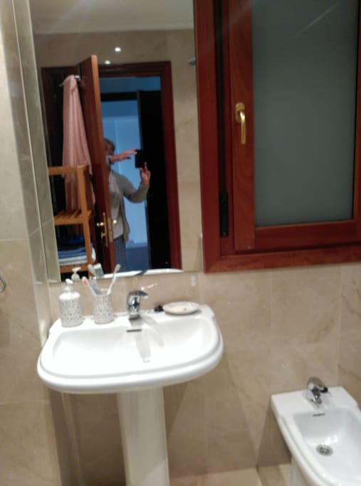 BAÑO DORMITORIO PRINCIPAL