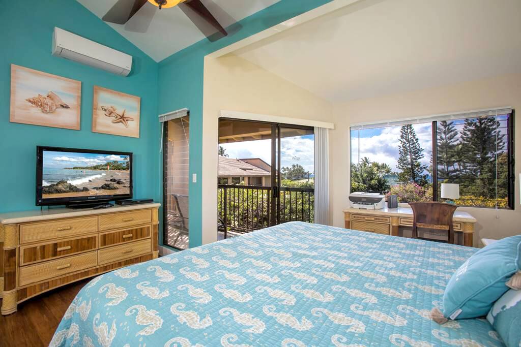 19B Master Bedroom, Ekahi Village – Maui A Place Apart