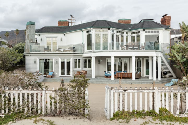 Ocean Villa gallery image 2