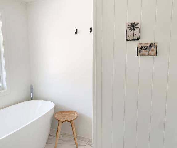 Wildflower Beach House gallery image 5