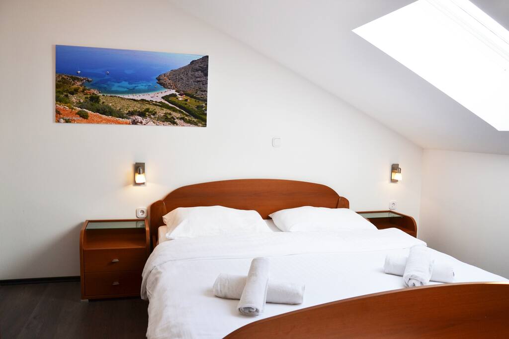 double bedroom 1