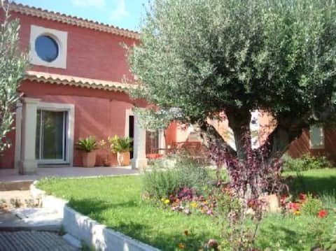 Beautiful villa on Golf