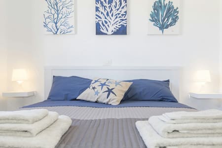 New and cozy bungalow with amazing pool