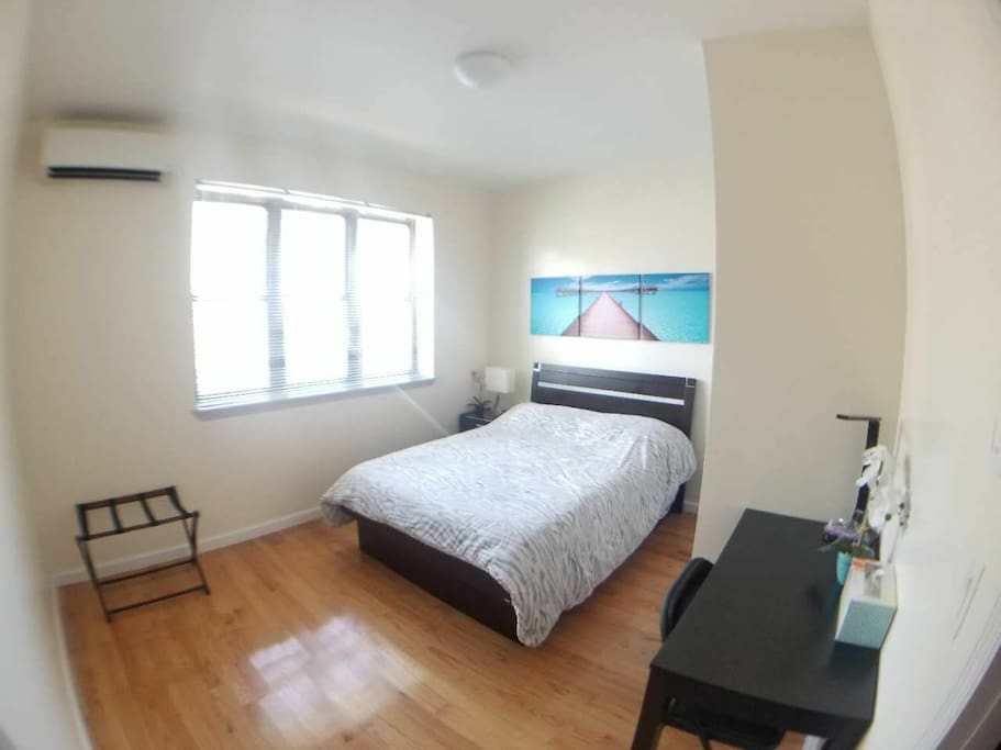Sun filled spacious Bedroom with AC, luggage rack, closet & work desk