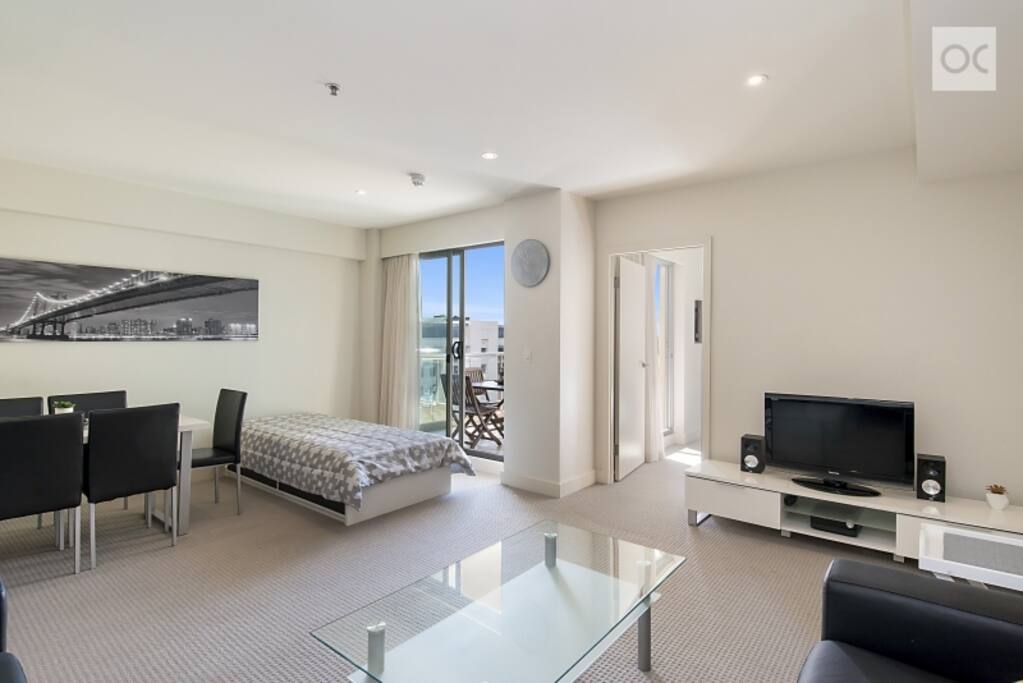Single Bed in Lounge Area