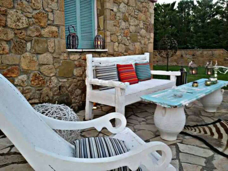 one small detail of the outdoor living of this amazing place