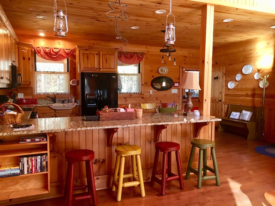 Countertop Seating for Four