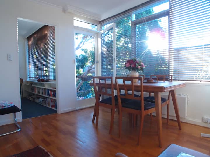 Treehouse apartment in Fitzroy Apartments for Rent in Fitzroy, Victoria, Australia