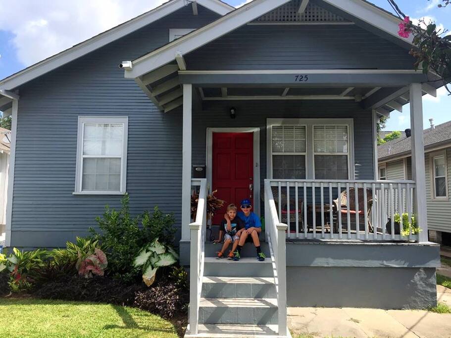 Spacious Cottage in MidCity! Cottages for Rent in New Orleans