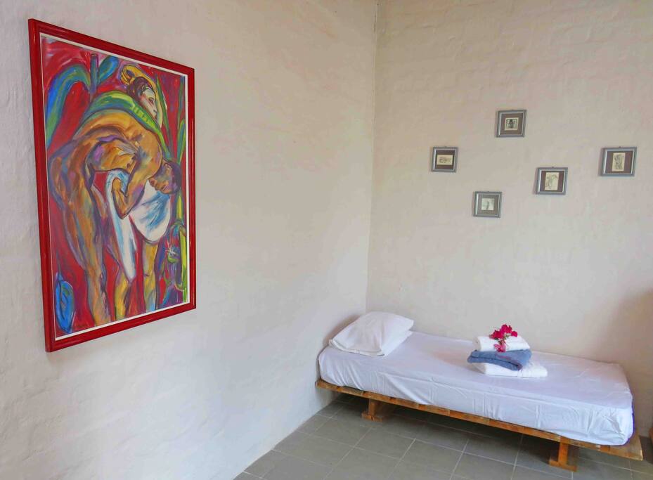 single bed