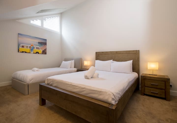 Spálňa 3 (s manželskou posteľou King) na poschodí