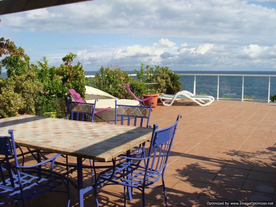 Your lunches and dinners on the terrace will be the highlights of your trrip.