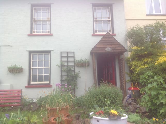 Rooms in cottage in midd Wales, Builth Wells