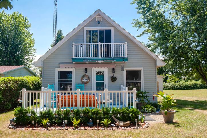 Airbnb Lexington Vacation Rentals Places To Stay Michigan