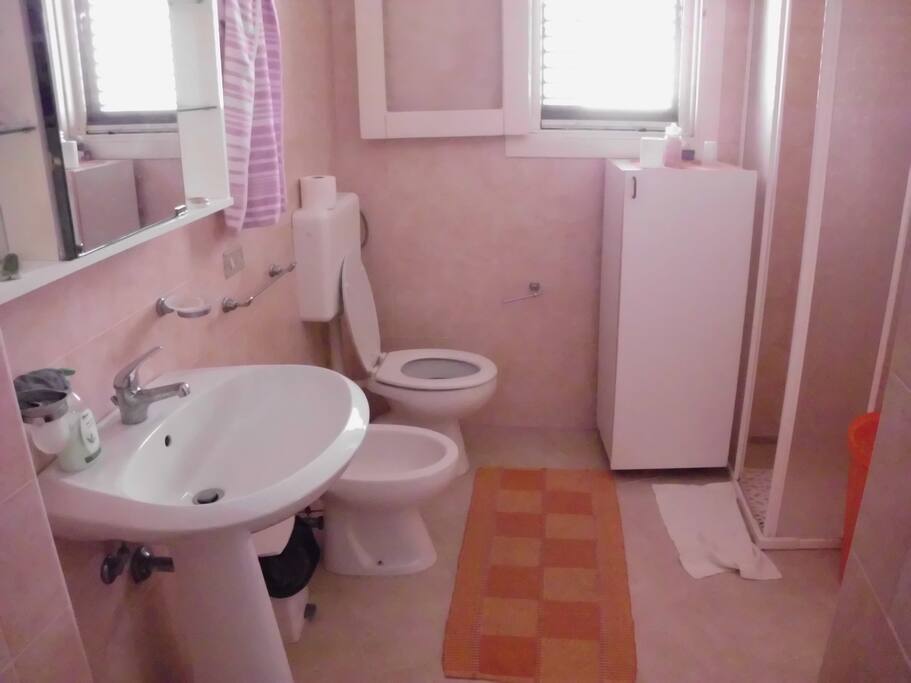 E' sempre lo stesso bagno