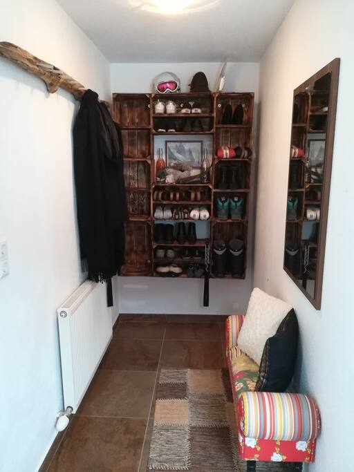 Garderobe/Wardrobe