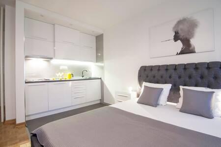 Captains Apartment - Propeller