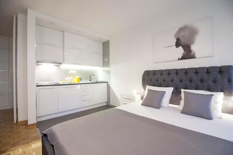 Captains Apartment - Propeller