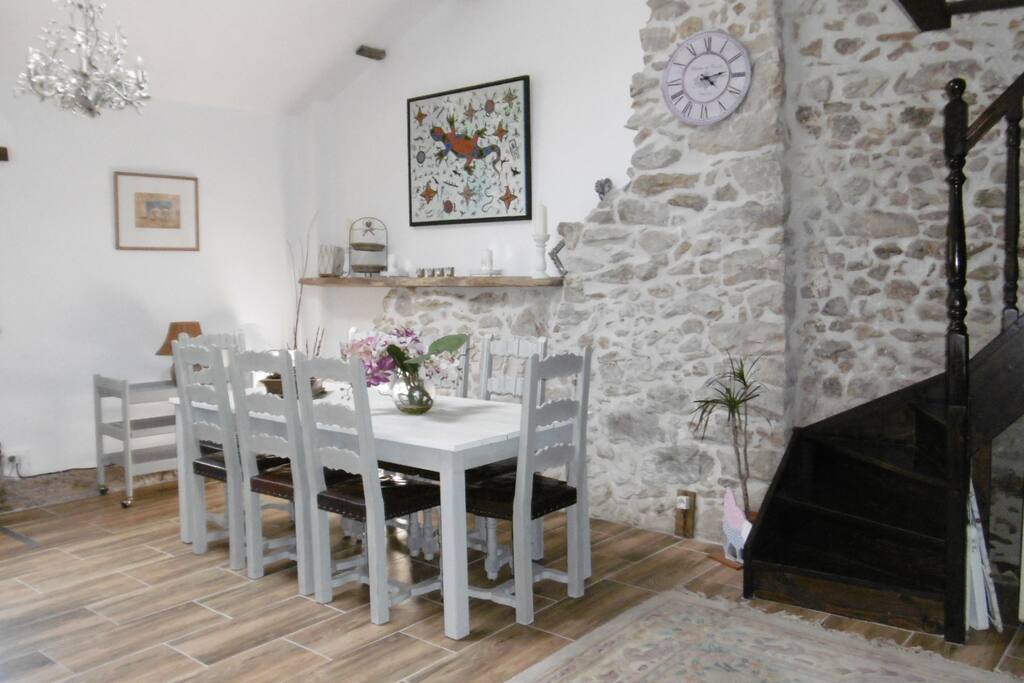 Private dining area for guests