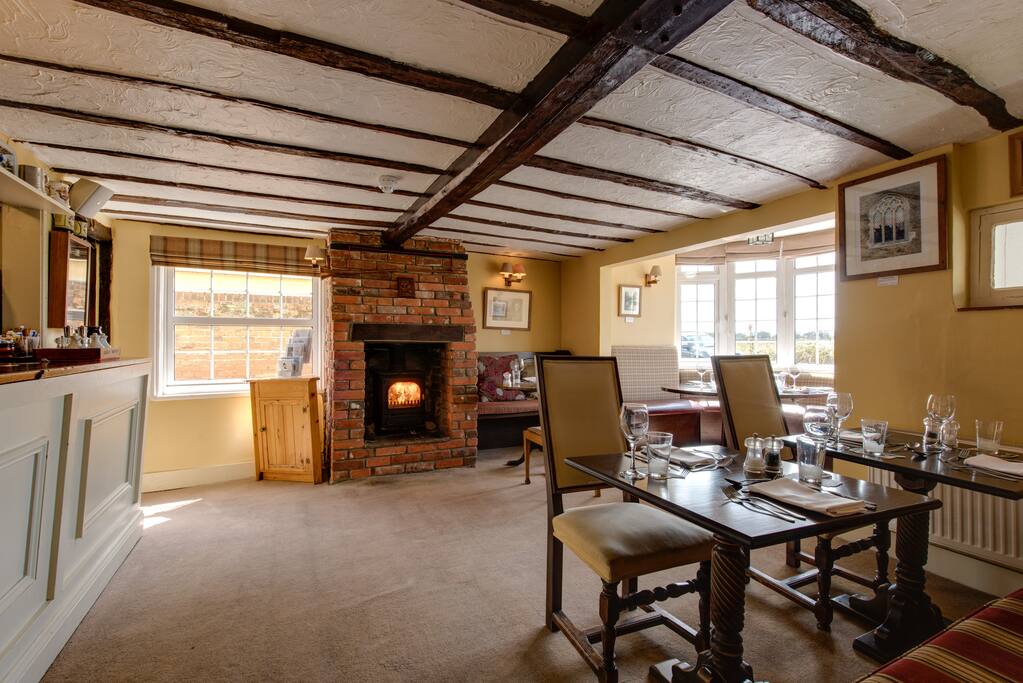 Country Bar and Restaurant, offering a relaxed atmosphere with Excellent food and Wine and Beer.