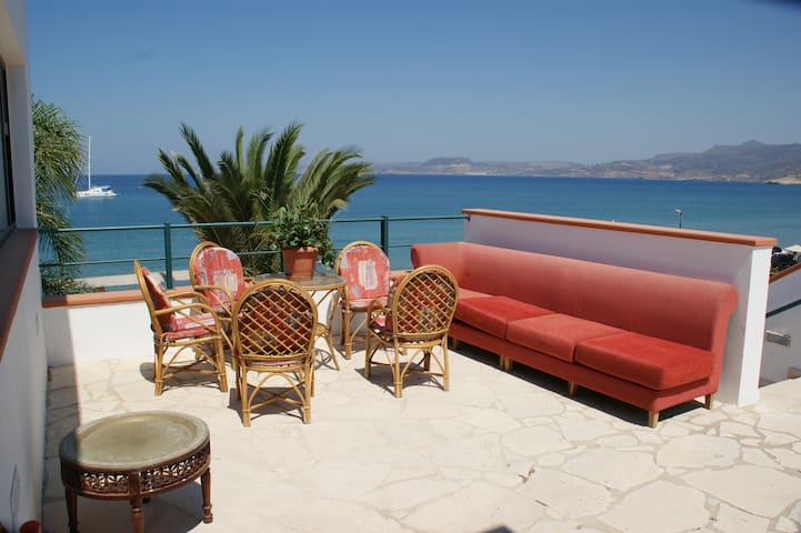 Appartement devant la plage