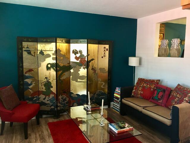 1 BEDROOM ..GOOD DEAL IN MIAMI