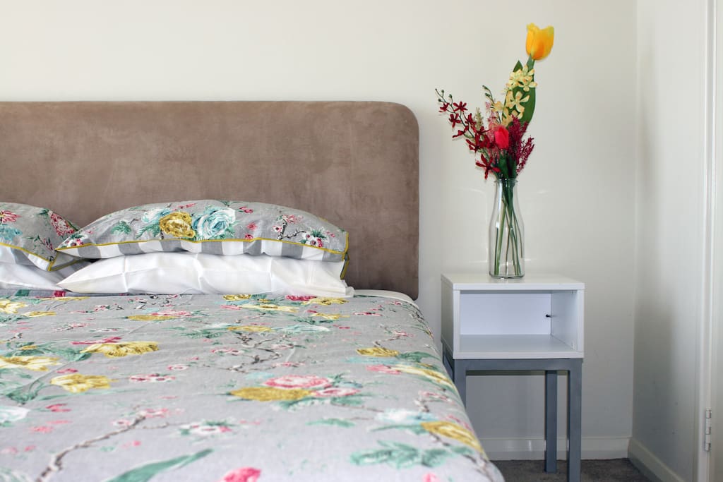 Bedroom 2 with King