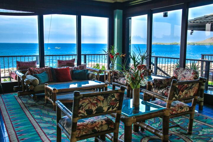 Spectacular Kealakekua Bay gallery image 2