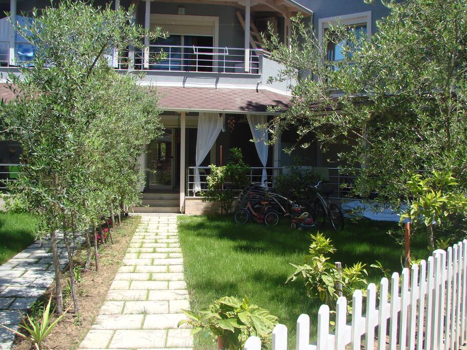 View: Bycycles on the garden, available for the guests