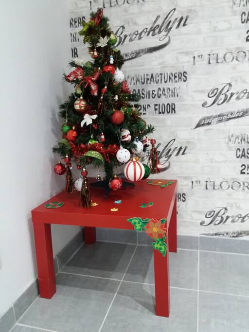 LE SAPIN EST PRÊT